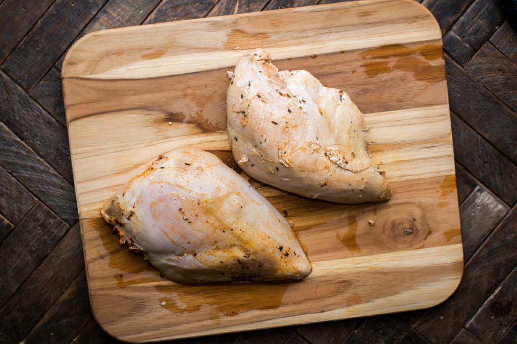 Грудка индейки. LAPIARA cooked Turkey breast 1% fat.