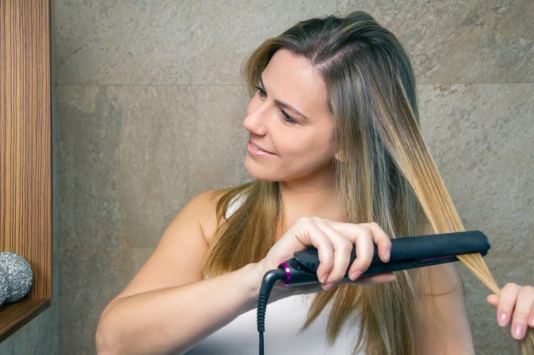 Как завить волосы утюжком для выпрямления пошаговая инструкция с фото