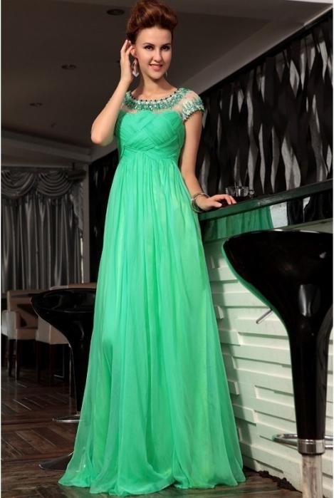 Длинное зеленое платье