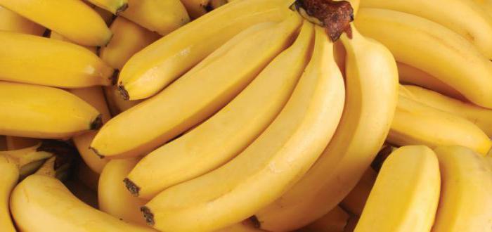 сколько калорий в 1 банане