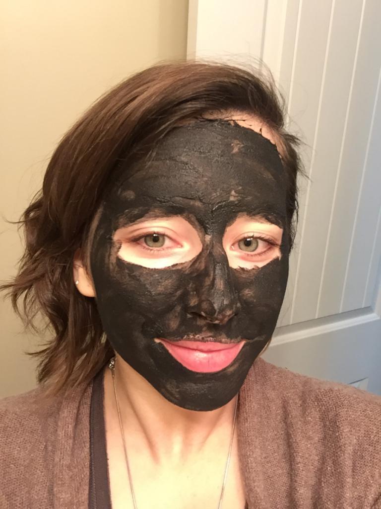 черная маска против прыщей в домашних условиях