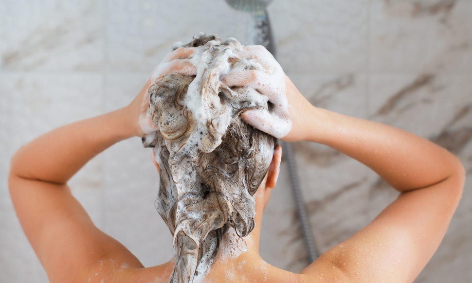 Как мыть волосы сухой мукой