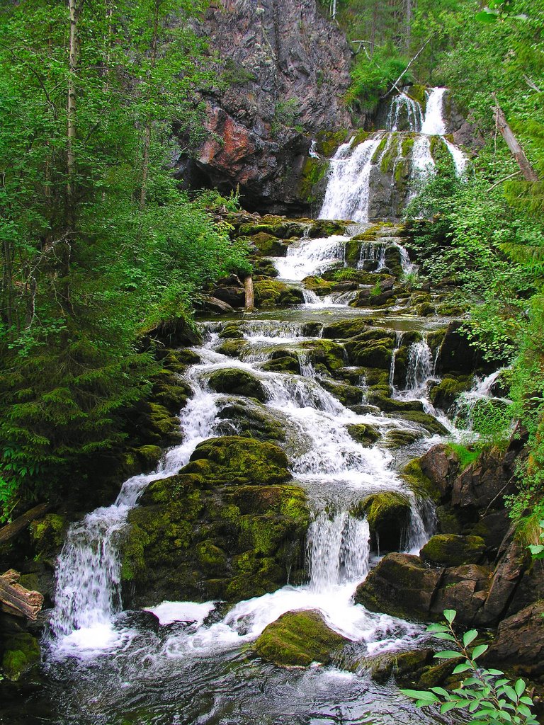 водопад Мянтюкоски
