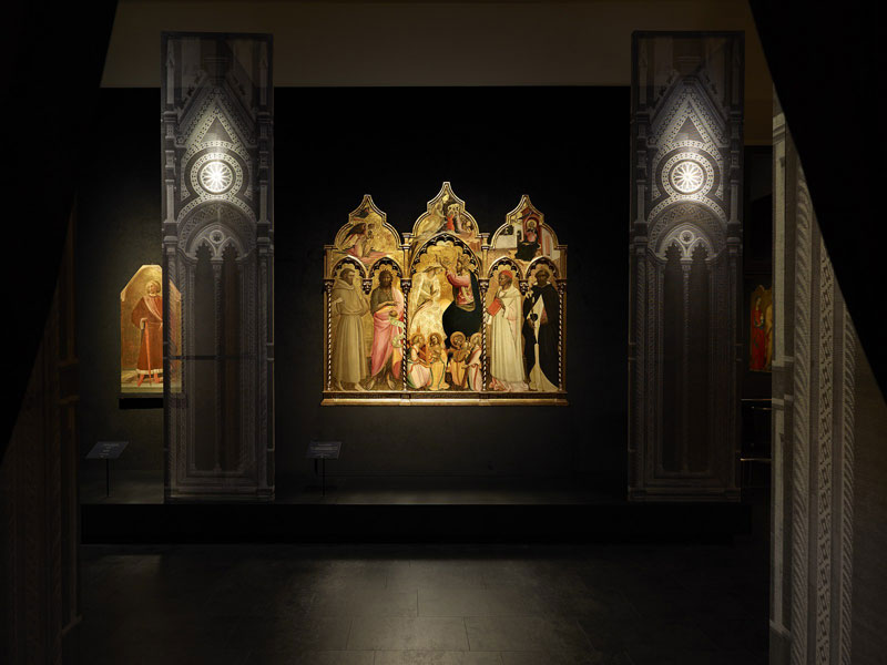 Экспозиция готической живописи Джованни дель Понте