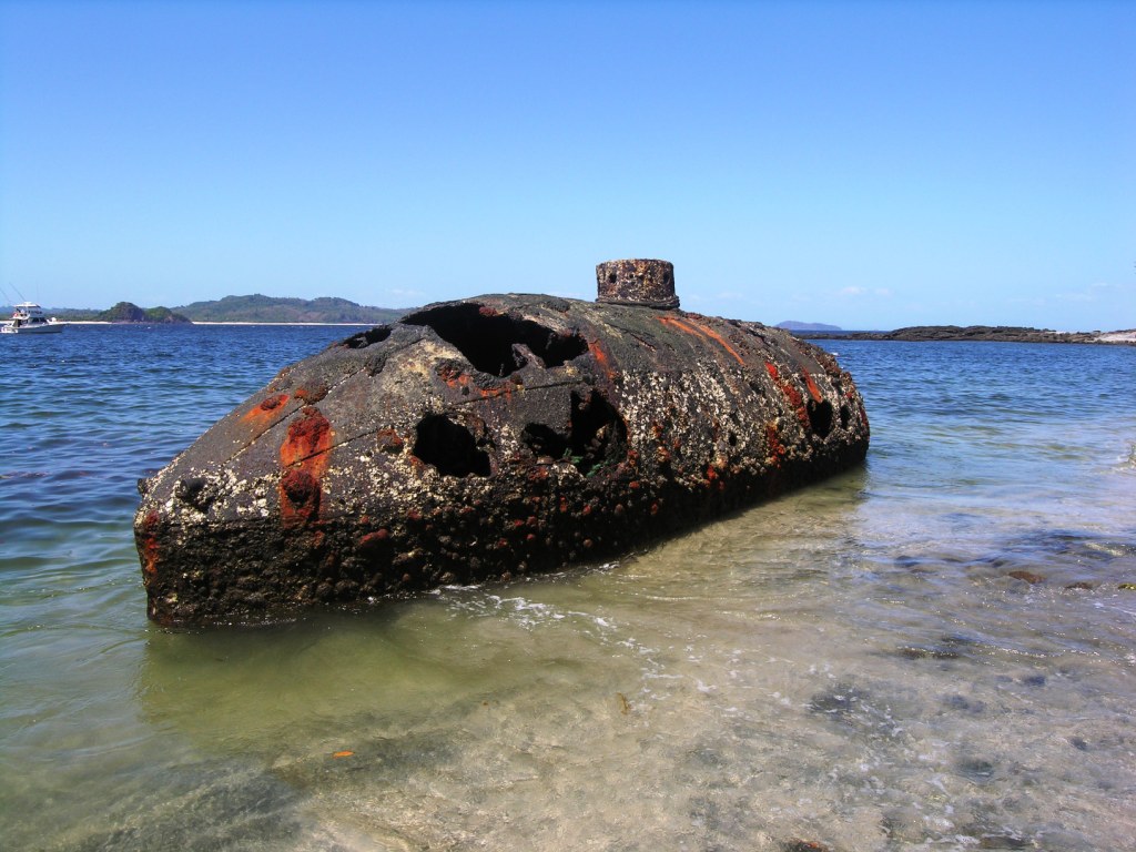 Затонувшие корабли и подлодки фото