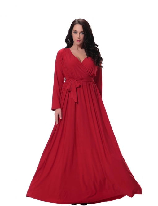 красивое удлиненное платье красного цвета