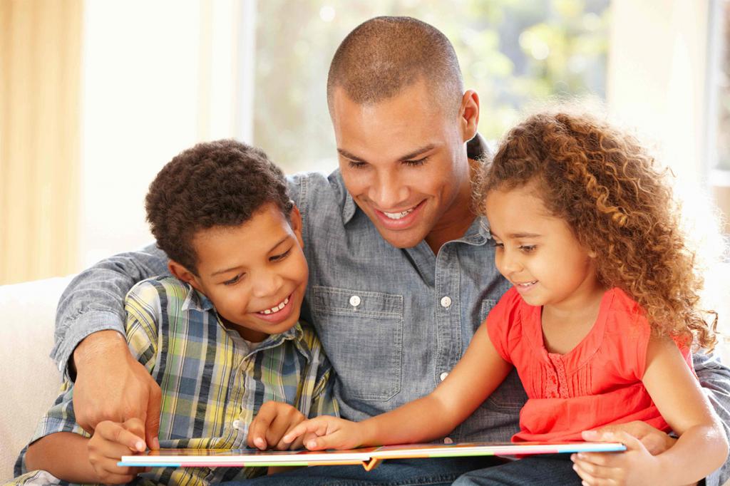 father spends time with children