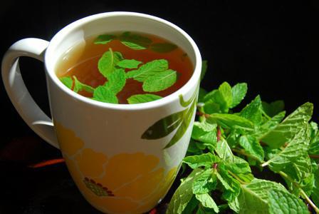 breast mint green tea