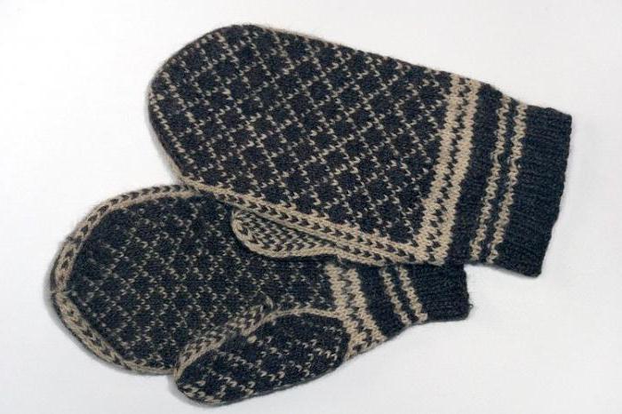 knitting mittens