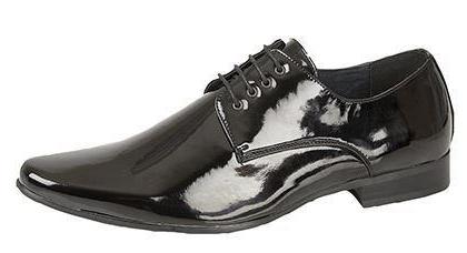 pointed men's shoes