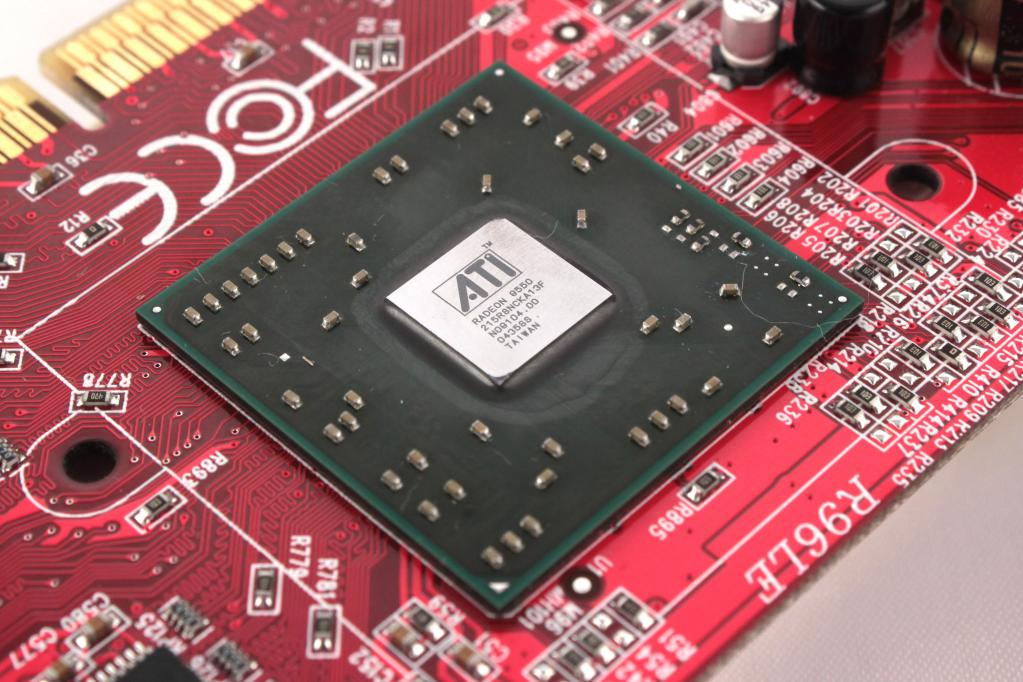 Ati radeon ноутбук. Radeon 9550 чип. Видеокарта ATI Radeon x1050. ATI Radeon 9550se чип. ATI Radeon 9550 x1050 Series.