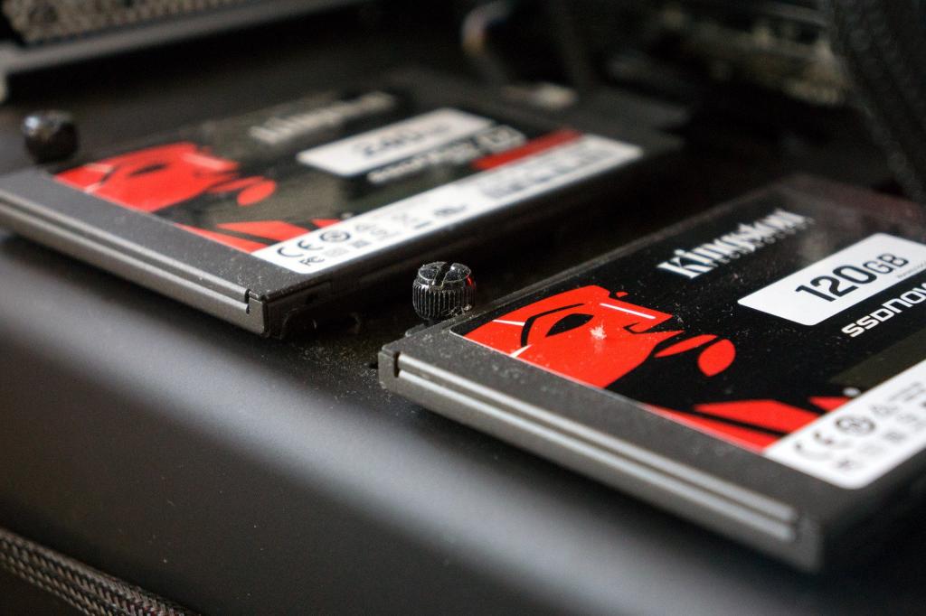 Ssd накопитель amd radeon r5m960g8 960гб обзор