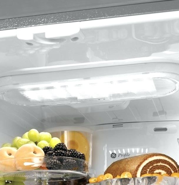 Освещение холодильника "Индезит"