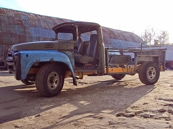 Remaking a ZIL in a pickup truck