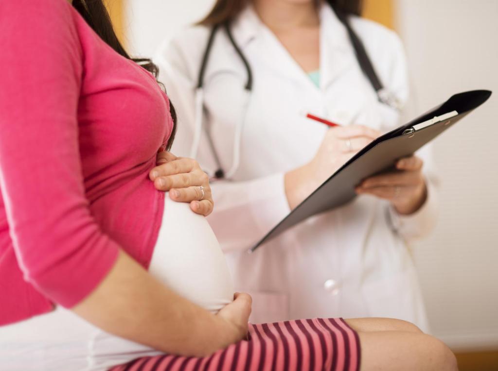 тяжесть внизу живота при беременности на ранних сроках