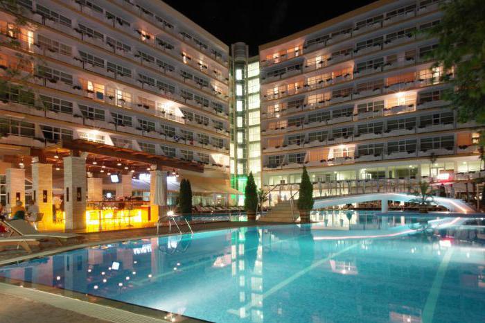 grand hotel oazis apartments 4 болгария описание