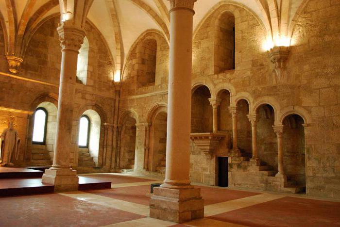 монастырь алкобаса португалия
