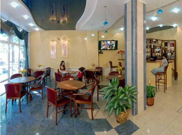 Hotel "Bohemia" 3 * (Anapa): description