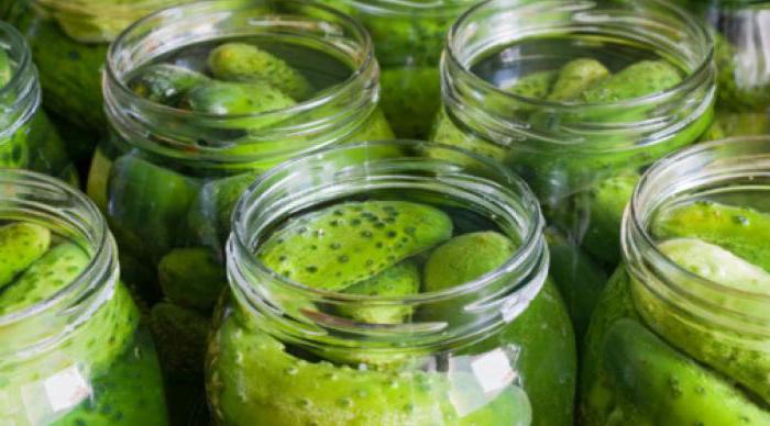 pickled cucumbers with vodka and citric acid