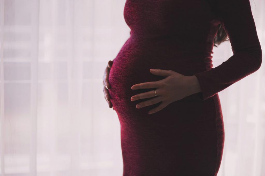 Принимать гепатопротекторы при беременности разрешается только после консультации с врачом