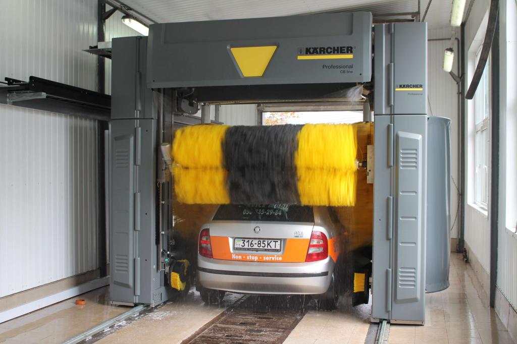 The device of portal car washes Karcher