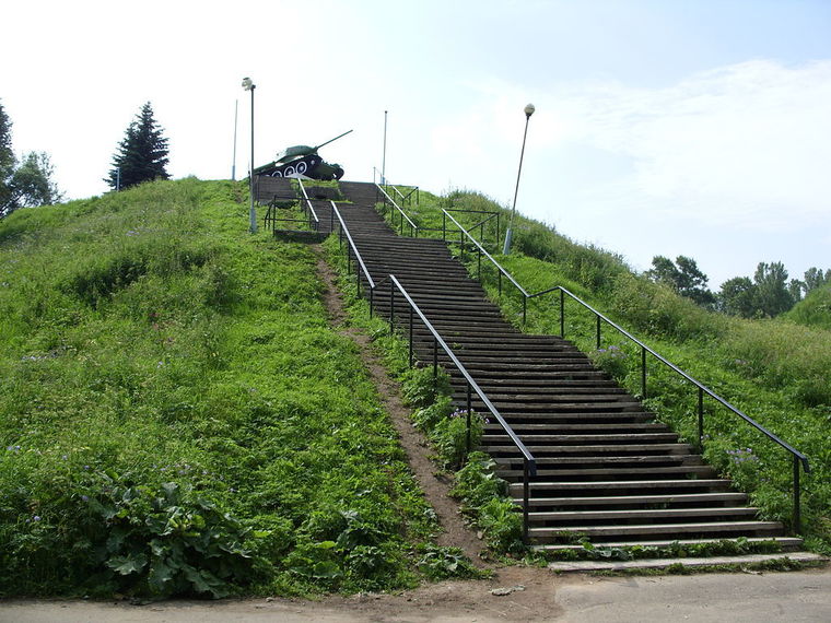 monument to the heroes of World War II