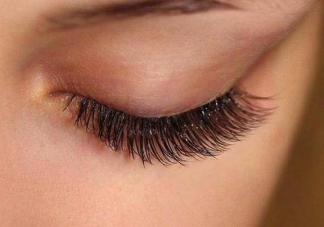 how to grow eyelashes for yourself