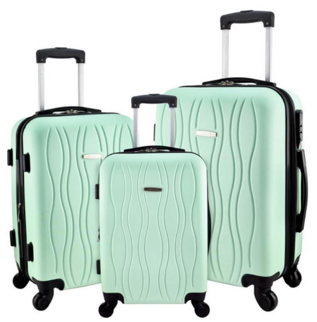 women's travel bag on casters