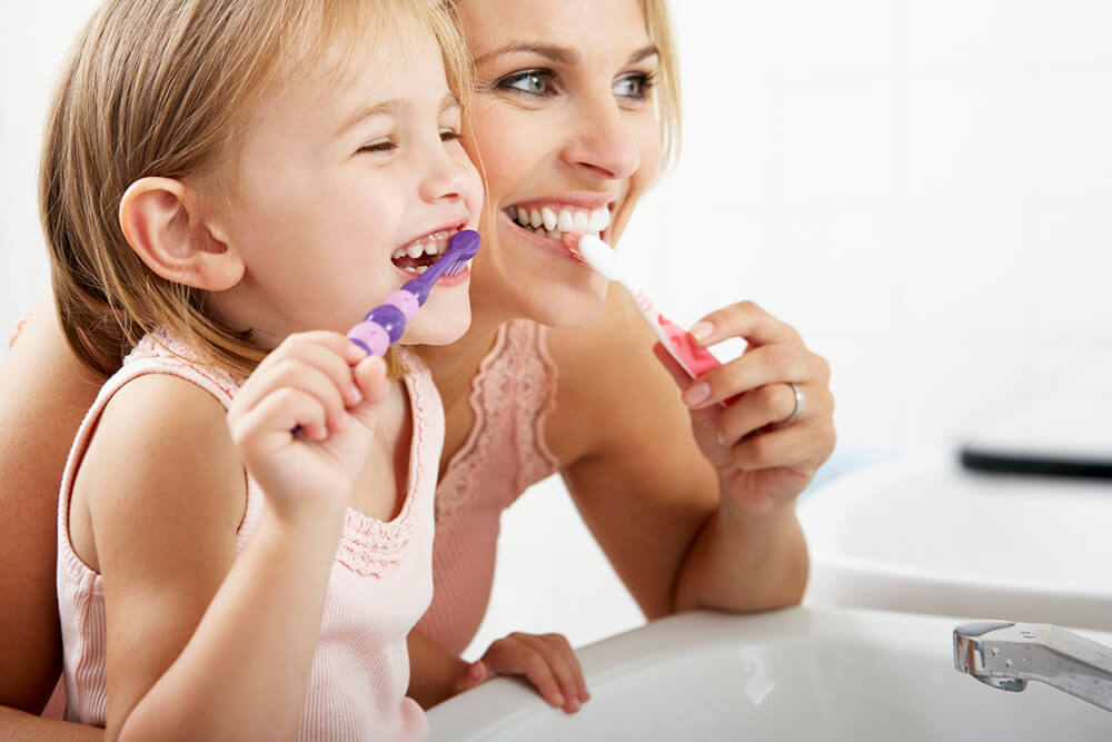 болят ли молочные зубы у детей