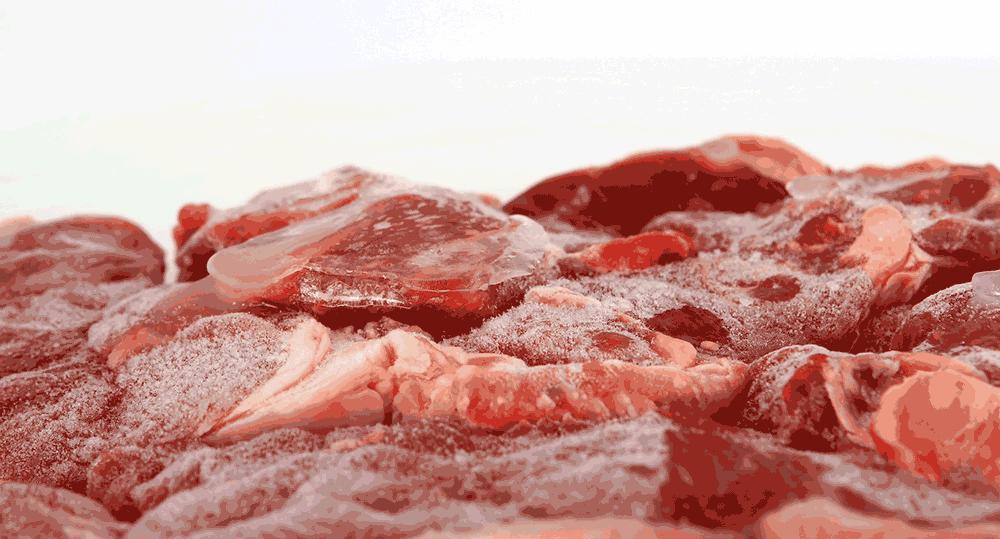 Frozen meat for transportation