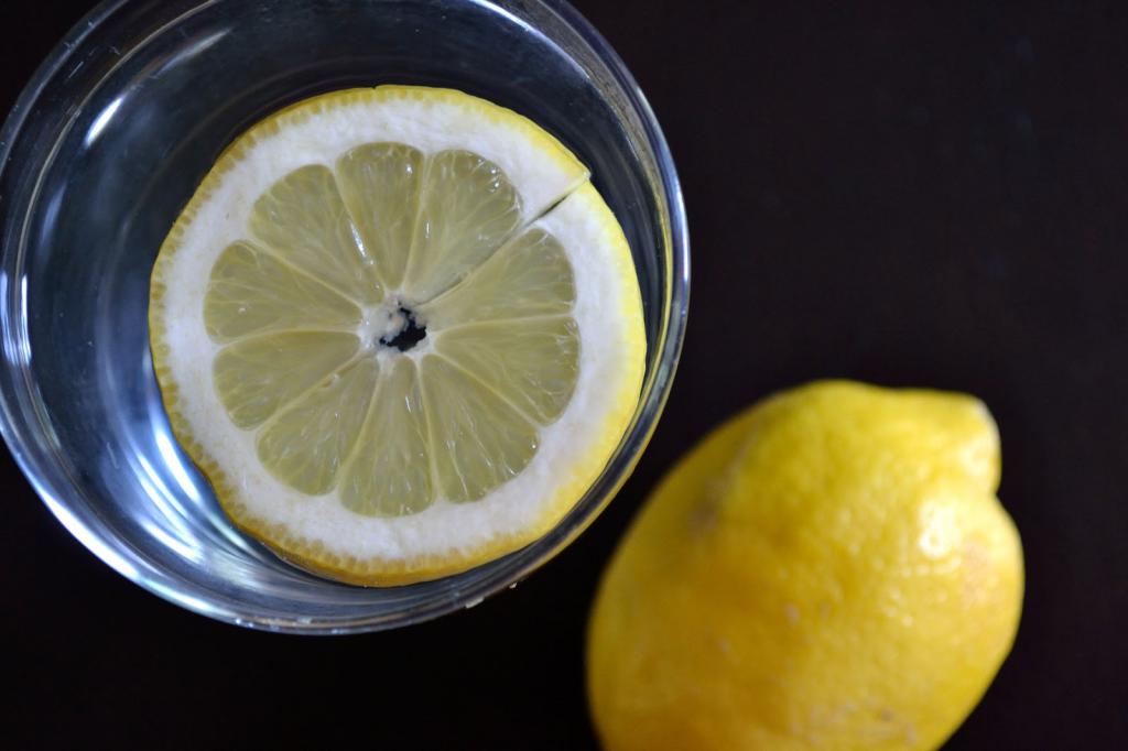 why drink water with lemon in the morning