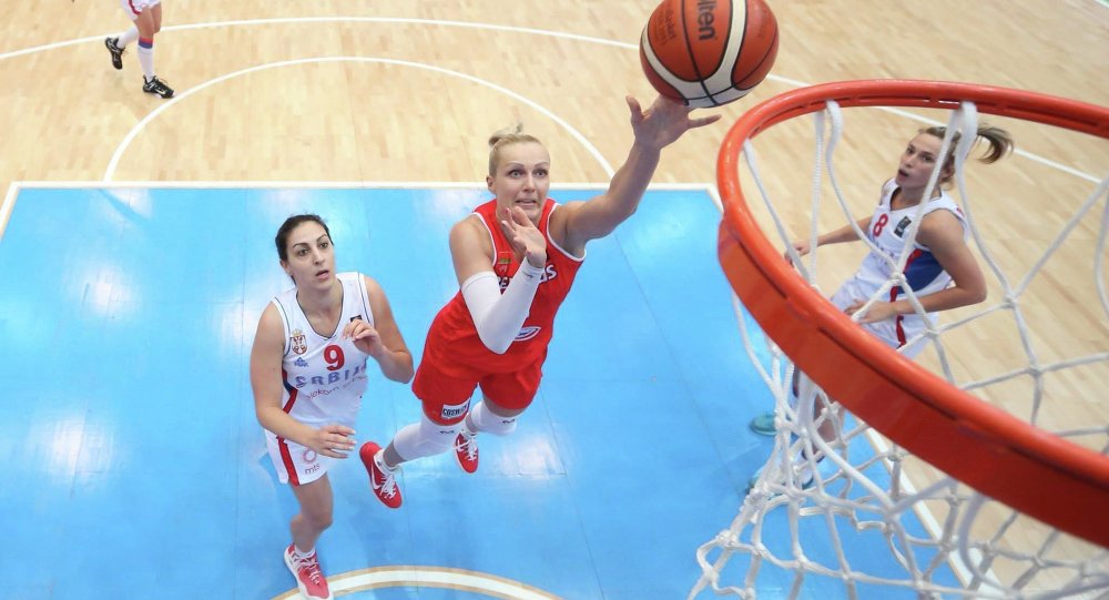баскетболистка Елена Левченко