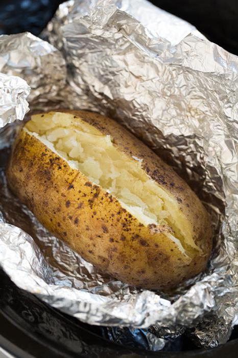 calorie baked potato in a peel
