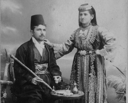 Old photograph of a Sephardic family