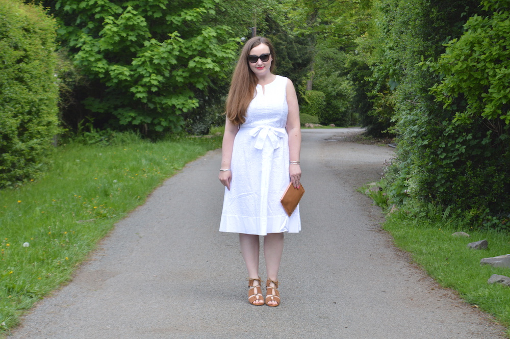 White sundress looks good on a large figure