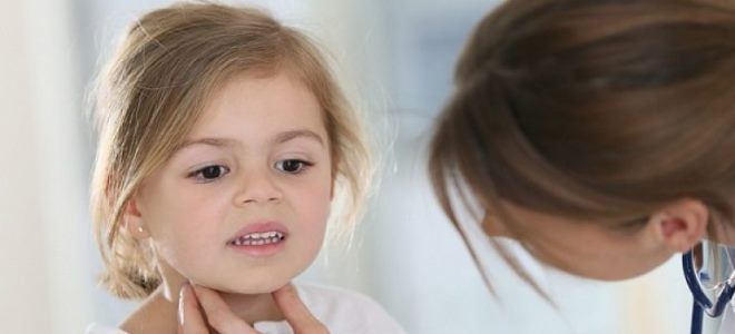 Как разводить "Фурацилин" для полоскания горла ребенку: пропорции разведения, применение детям