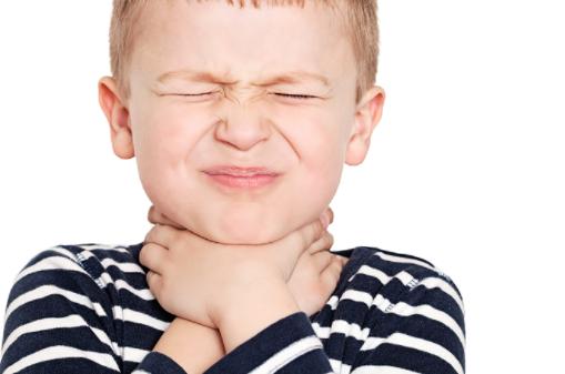 Как разводить "Фурацилин" для полоскания горла ребенку: пропорции разведения, применение детям