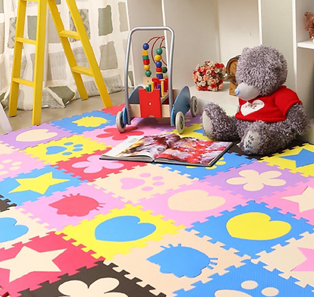 Children's mat - puzzle for crawling