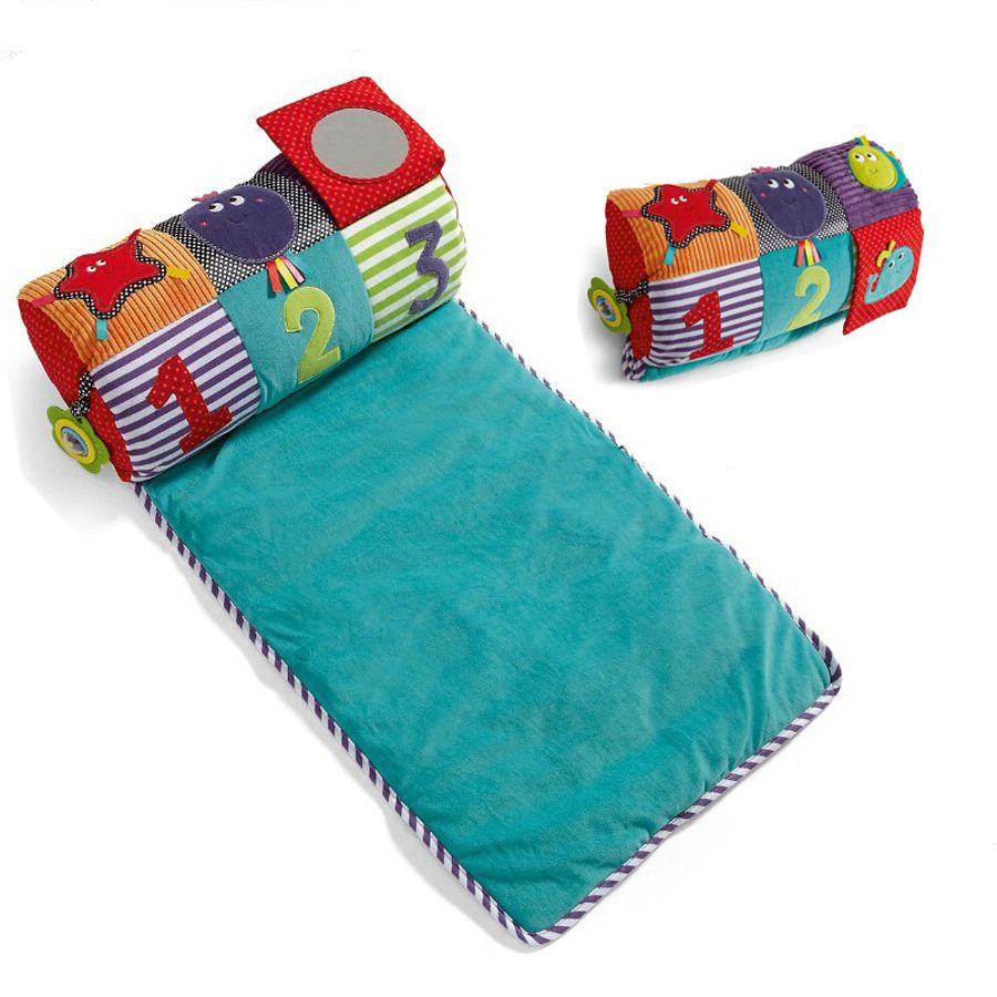 Children's roll mat for crawling