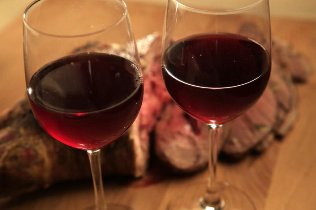 как сделать домашнее вино из забродившего варенья