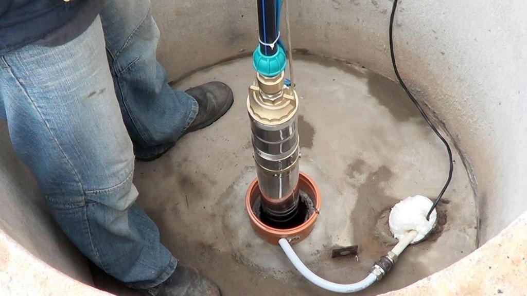 Installation of the pump in the well