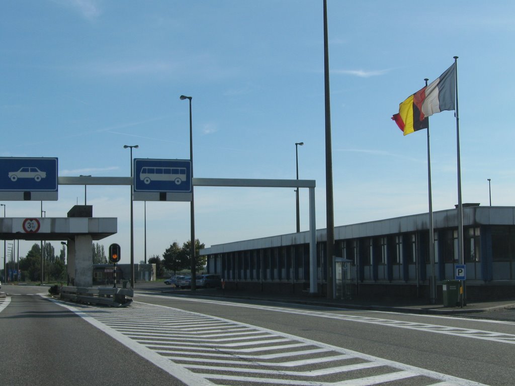полицейский контроль на франко-германской границе