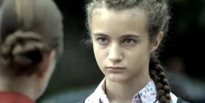 Кадр из фильма с Полиной Лунеговой