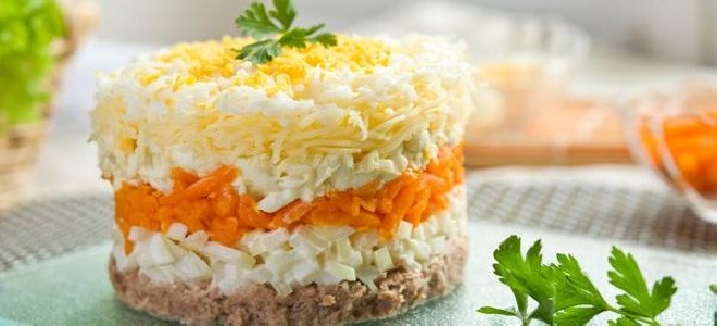 Рецепт салата мимоза с консервой с фото пошагово с сыром и