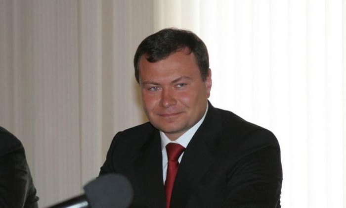 Мэр Владимир Николаев