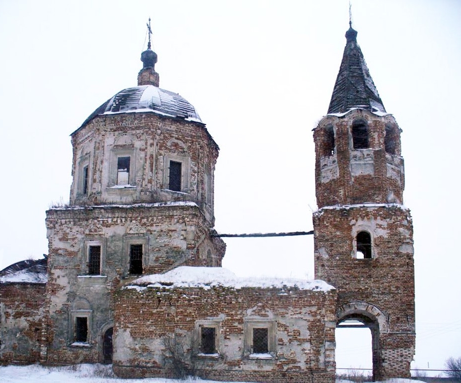 Церковь Рождества Пресвятой Богородицы в Луначарском Лопатинского района Пензенской области
