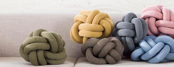 DIY pillow knot