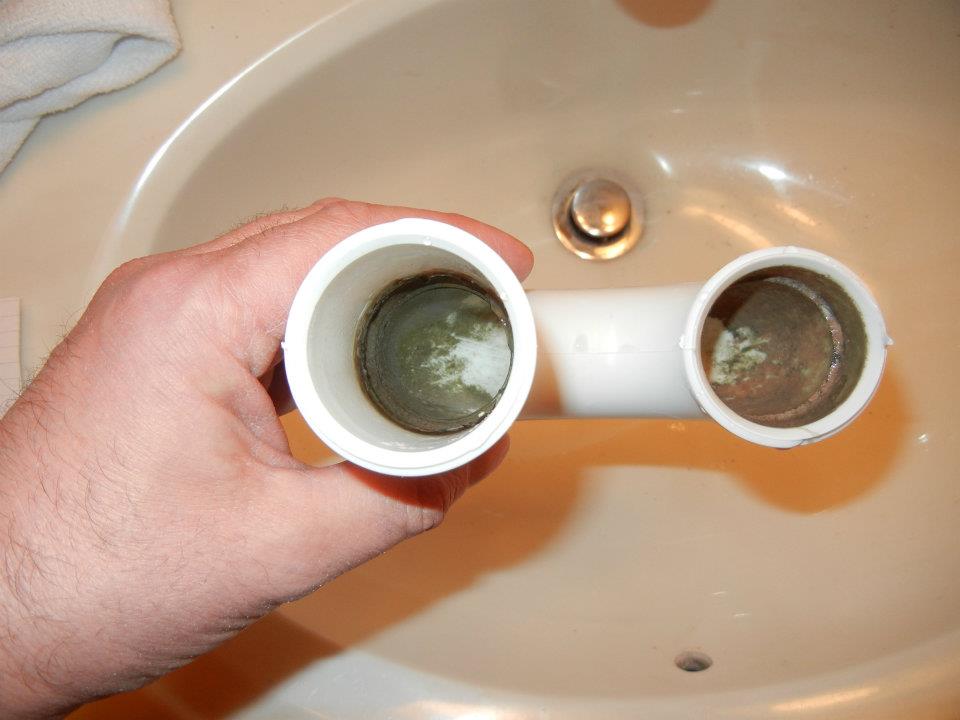 Воняет из ванны. Неприятный запах с раковины в ванной. Сливное отверстие в ванной. Вонь канализации. Засоры в канализационных трубах от стиральной машины.
