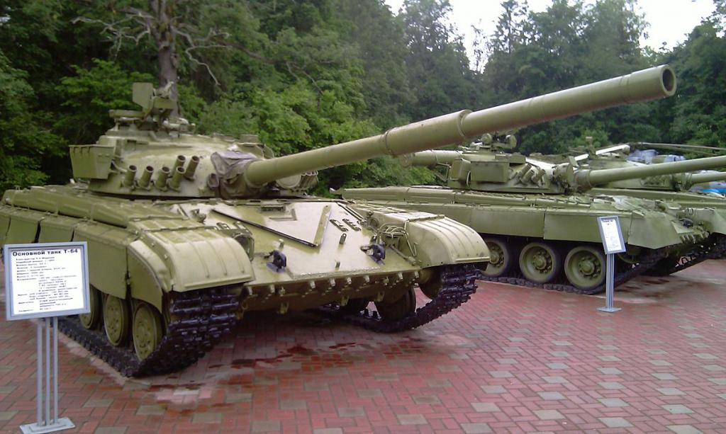 старый танк т-64
