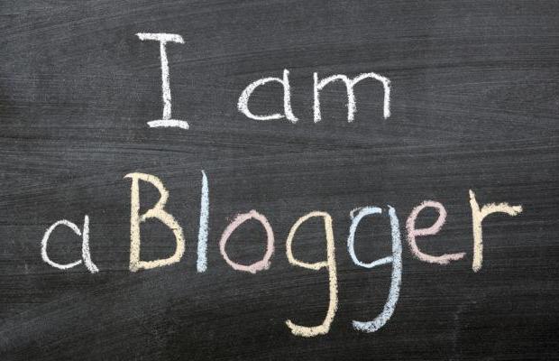 блогер или блоггер как писать правильно